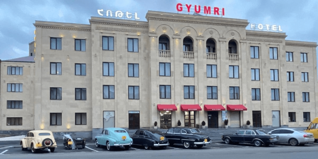 معرفی هتل های سه ستاره شهر گیومری